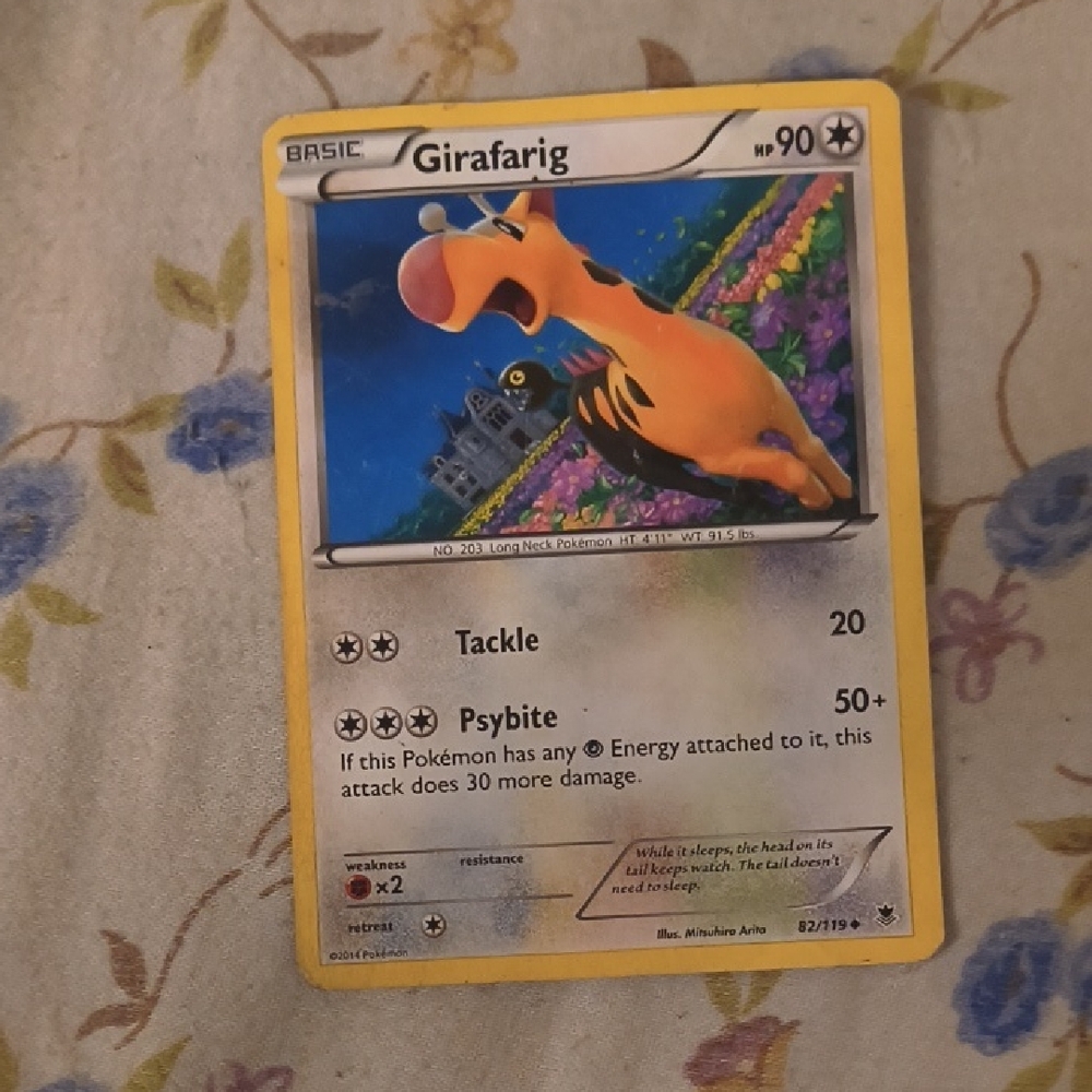 Girafarig Pokémon Card